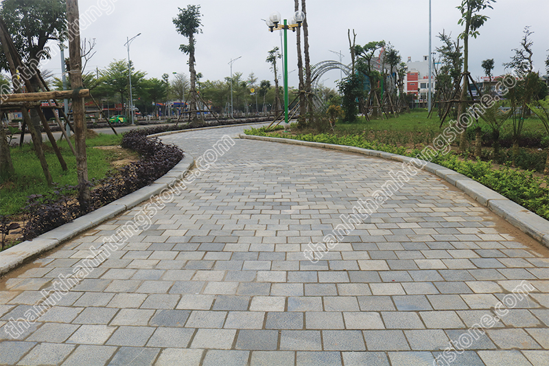 Ưu và nhược điểm của đá xanh đen Ưu và nhược điểm của đá xanh đen